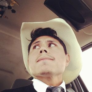 Meet your Posher, Adrian